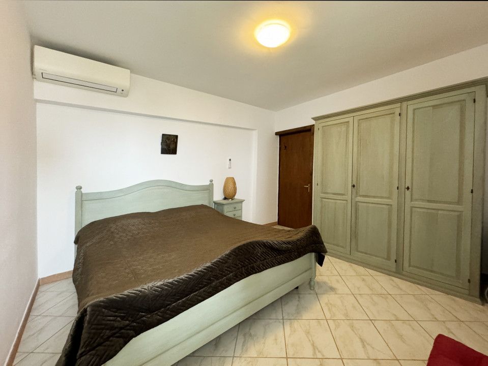 Faleza nord, vedere frontală la mare, apartament cu 4 camere, termen lung – fotografia 11 din 15