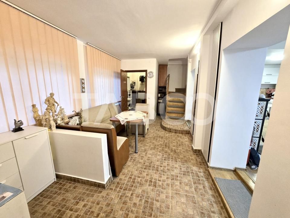 Casa individuala de vanzare la cheie in Cartierul Gruia – fotografia 4 din 13
