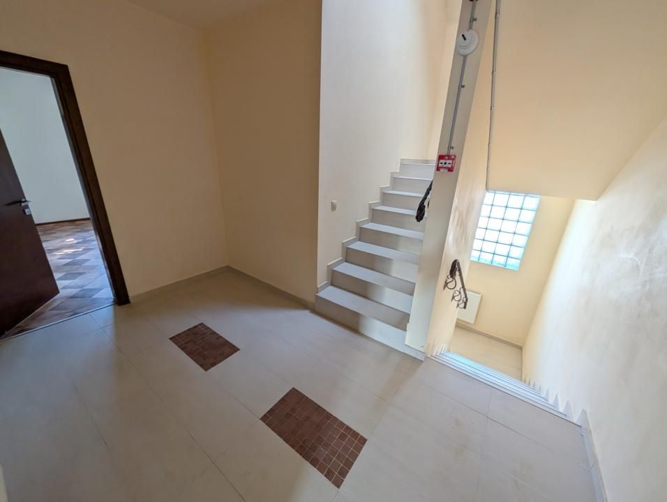 Casa 5 camere 220mp | 0 comision | Tunari central | 200mp teren – fotografia 36 din 47