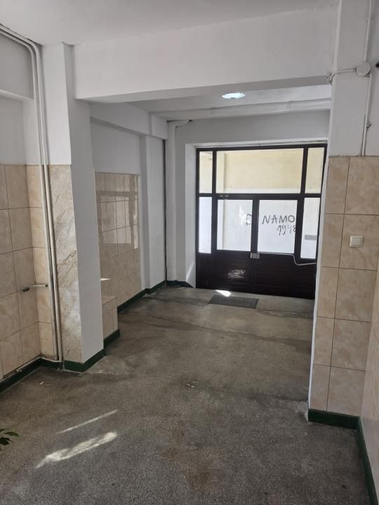Mosilor/Carol apartament 2 camere decomandat de vanzare – fotografia 32 din 34