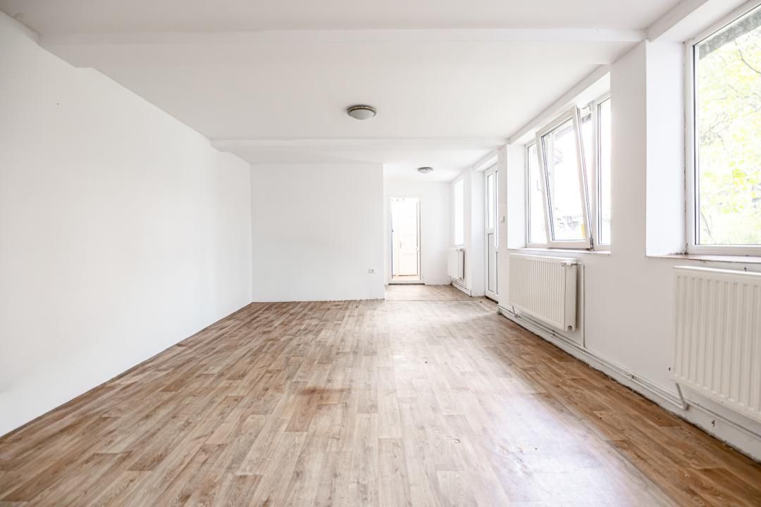 Casă cu teren de 500 mp, zona Noua – fotografia 4 din 27