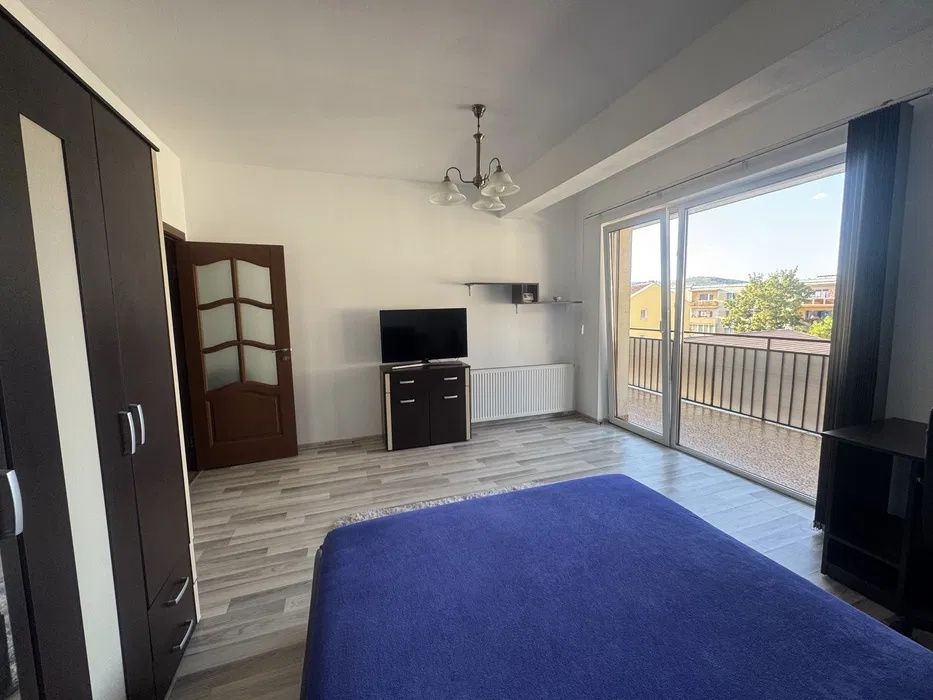 Apartament mobilat, utilat, 37 mp+terasa-Marasti – fotografia 2 din 6