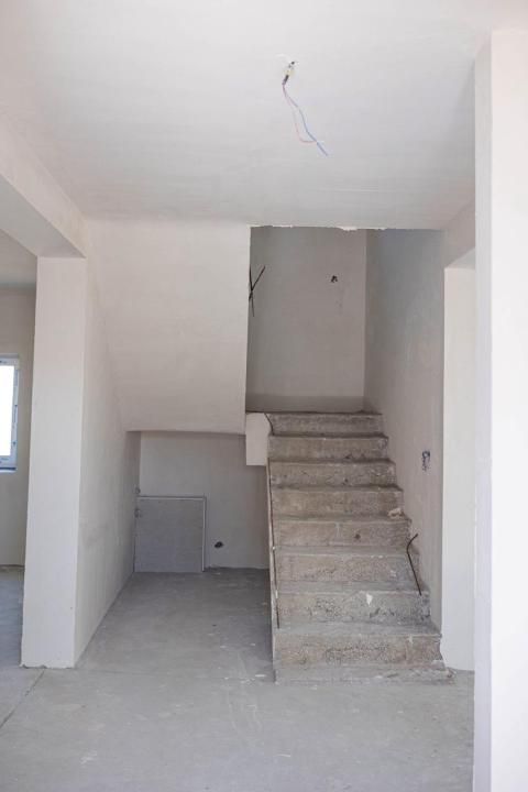 Casa unifamiliala 140mpu cu garaj la intrare in Chinteni – fotografia 14 din 22