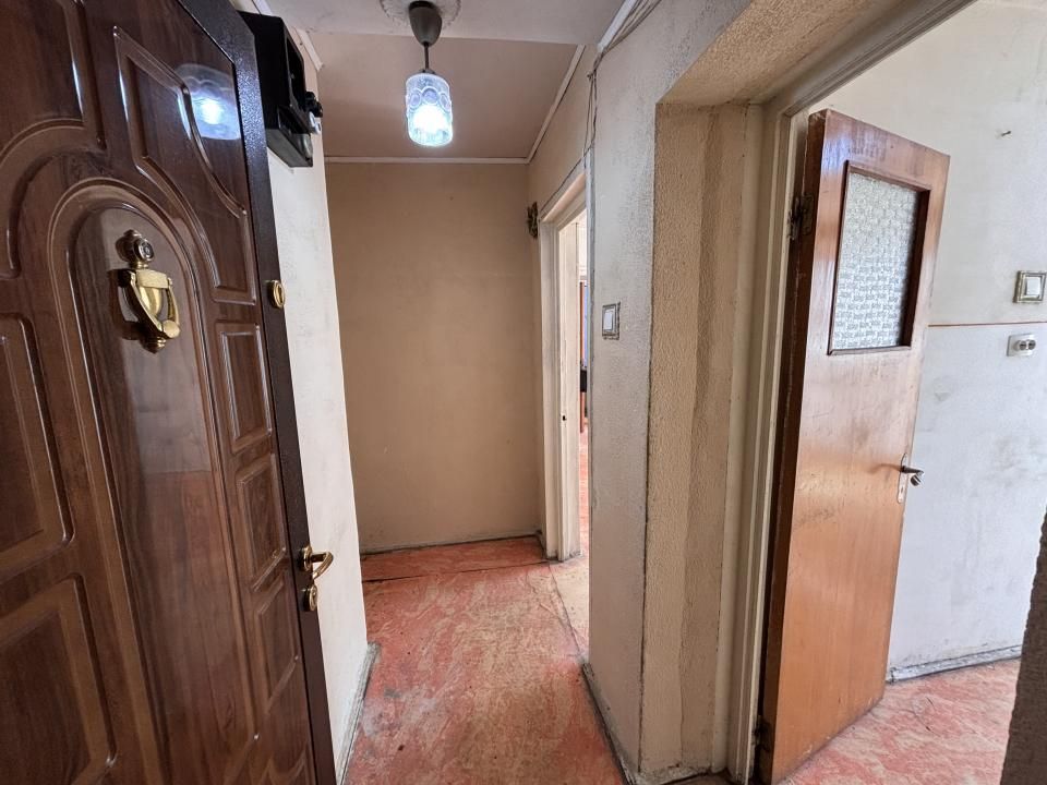 2 Camere - Teiul Doamnei - Bloc Reabilitat - Credit sau Cash – fotografia 8 din 14