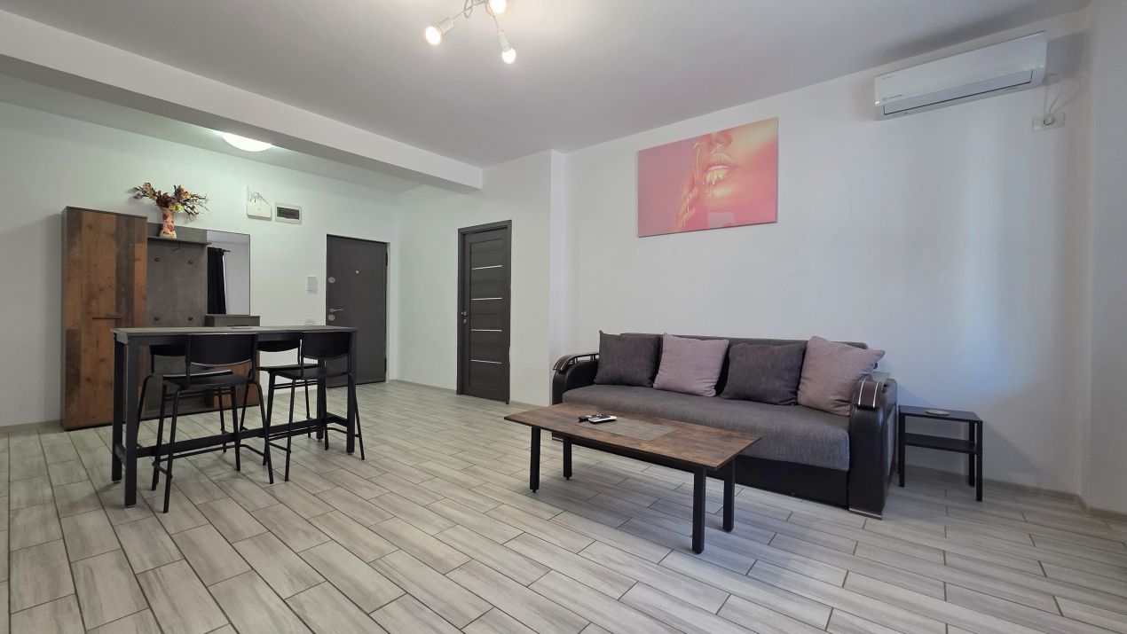 Apartament 2 camere in Mamaia Nord, la 50m de plaja, vedere catre mare – fotografia 2 din 13