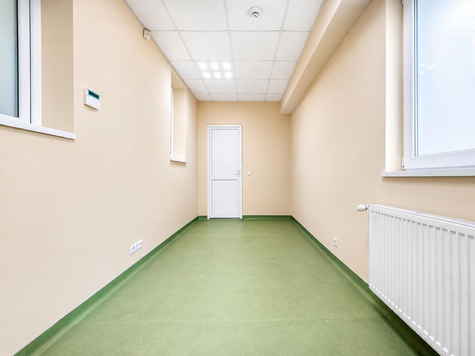Spatiu comercial pretabil operator farmaceutic – Zona Alphaville Carpatilor – fotografia 10 din 11