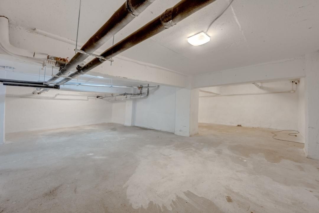 Spatiu comercial | 340 mp | Lift marfa | Curent electric trifazic – fotografia 13 din 28