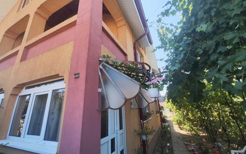 Casa 4 camere, teren 250 mp, localitatea Podari, zona Profi Loco.