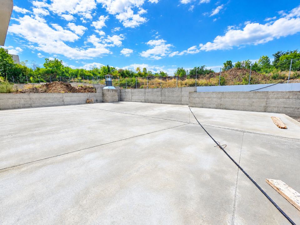 Spațiu comercial 177 mp + terasă 100 mp | Alimentație publică | 4 parcări | – fotografia 6 din 7