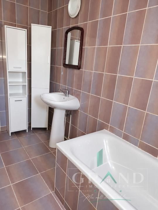 Casa individuală de închiriat | 3 camere | Curte | Terasă | Garaj | Gazon | Jucu – fotografia 9 din 11