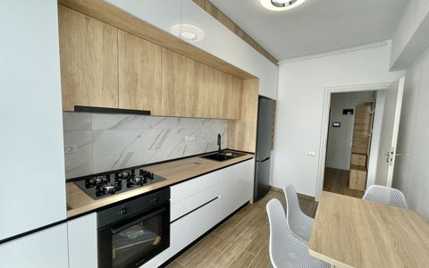 Apartament cu 2 camere Vivamus zona Coresi
