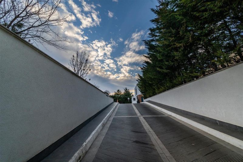 3 camere de închiriat în Iancu Nicolae – Pipera | Terasă 25 mp, piscină și parca – fotografia 15 din 18