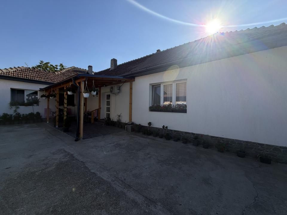 Casa individuala 5 camere, 173mp utili, 1159mp teren in Utvin – fotografia 18 din 22