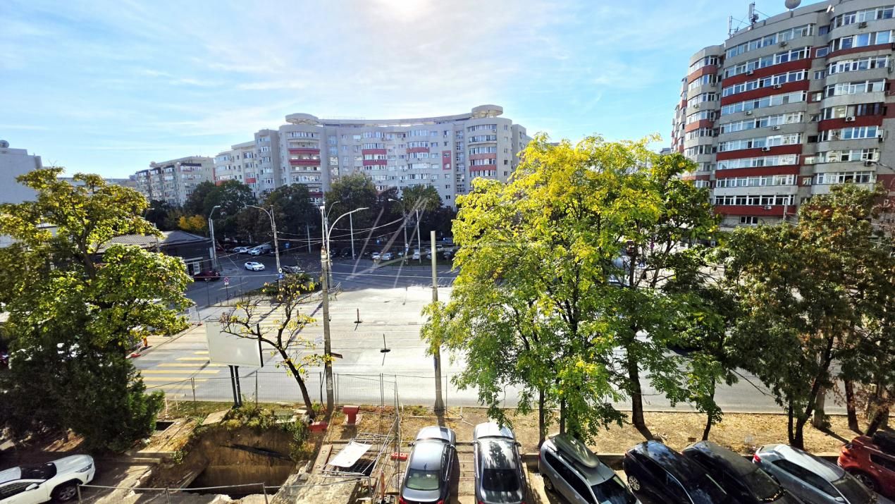 Ion Mihalache 38. 3 camere decomandat. La doi pasi de piata Victoriei – fotografia 27 din 56