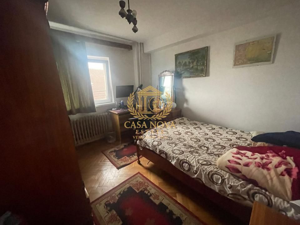 Apartament 3 camere 90mp,2 bai, finisaje medii, balcon 8mp – fotografia 3 din 10