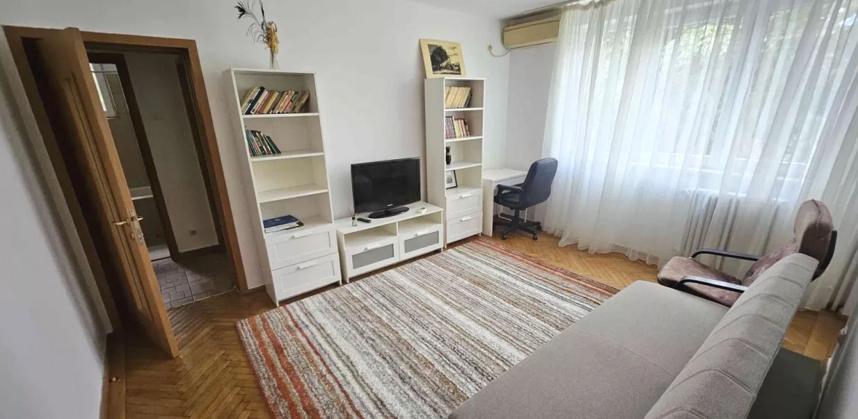 Apartament 3 camere Titan/ scoala 199/ gradinita 69/ metrou/ parc IOR – fotografia 2 din 8