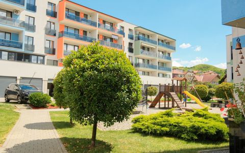 Apartament 2 camere 59mp+ terasa complex rezidential Borhanci
