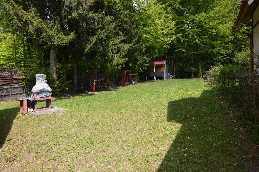 VANZARE VILA 6 CAMERE MANECIU-CHEIA – fotografia 37 din 40