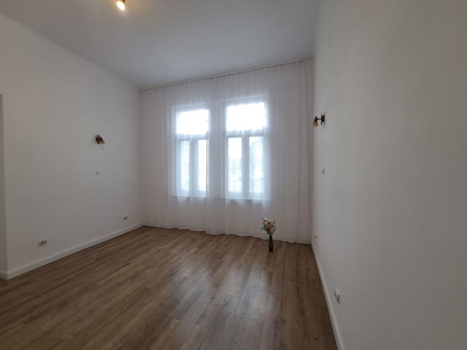 Apartament ultracentral - recent renovat – Piața Lucian Blaga – fotografia 2 din 8