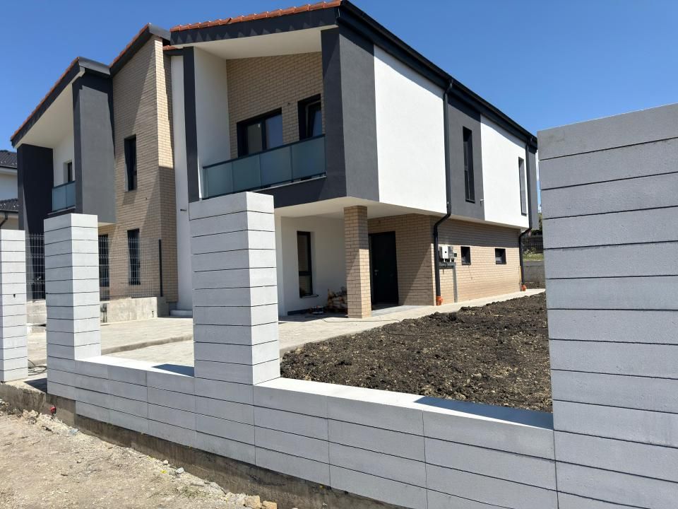 Casă modernă P+E | 120 mp utili | 355 mp teren | Panouri fotovoltaice | – fotografia 6 din 11