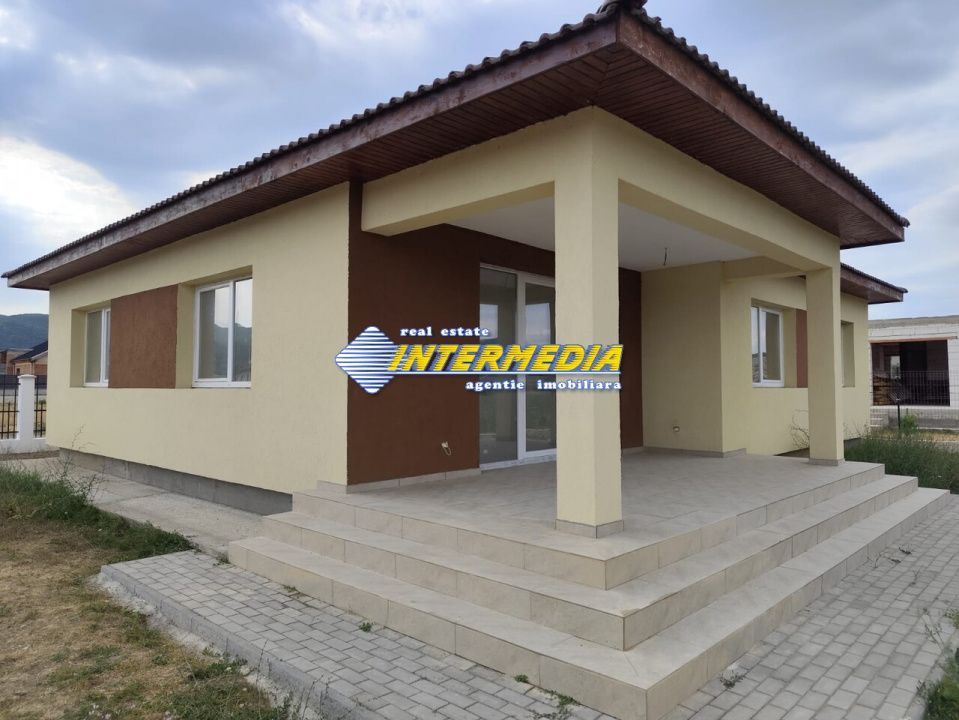 CASA NOUA I 4 CAMERE I 2 BAI I BUCATARIE I 500 MP TEREN I FINISATA I – fotografia 5 din 24
