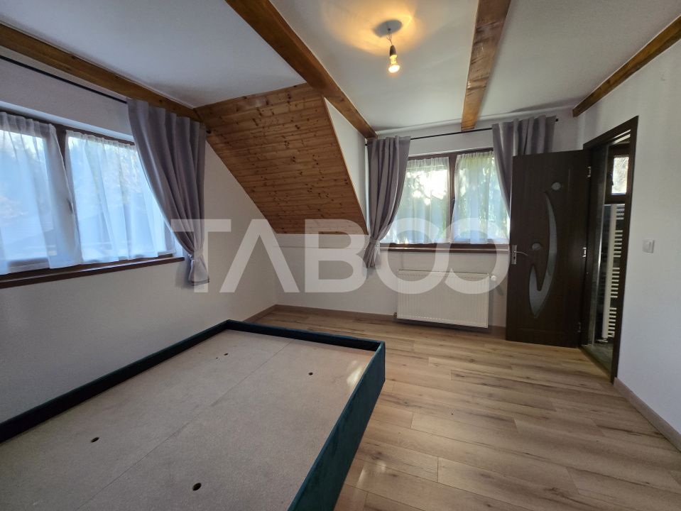 Casa de vacanta noua de vanzare 278mp curte 855mp Valea Avrigului – fotografia 11 din 22
