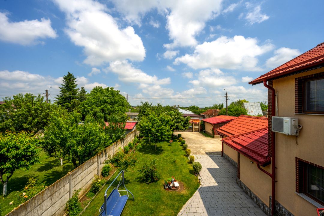 Afumați – Trandafirului, casă cărămidă 6 camere, teren 750 mp, 2 garaje – fotografia 19 din 19