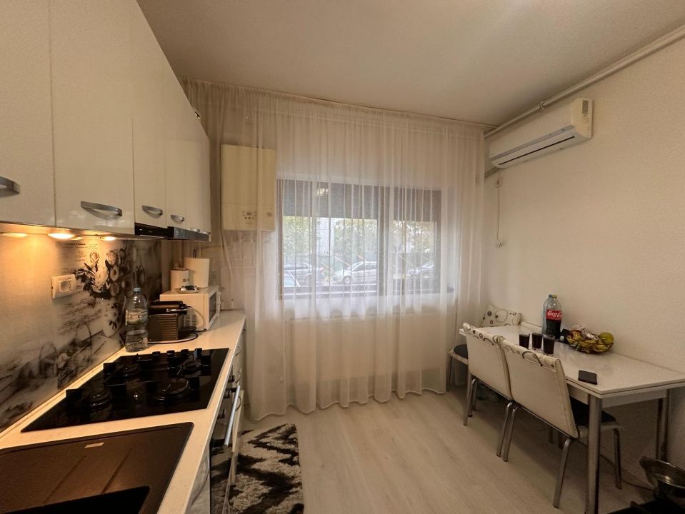 Apartament cu 2 camere decomandate de vânzare în zona Primo – Compozitori – fotografia 2 din 14