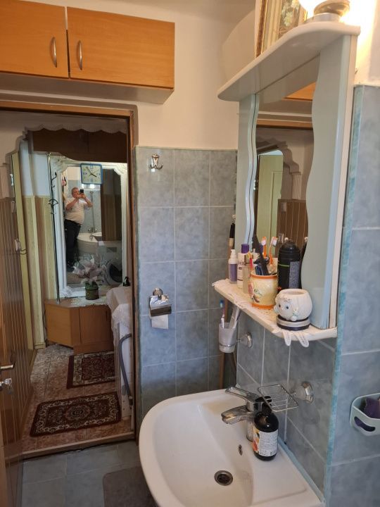 Apartament 2 camere de vânzare în zona Km 4-5 – mobilat, etaj intermediar – fotografia 10 din 12