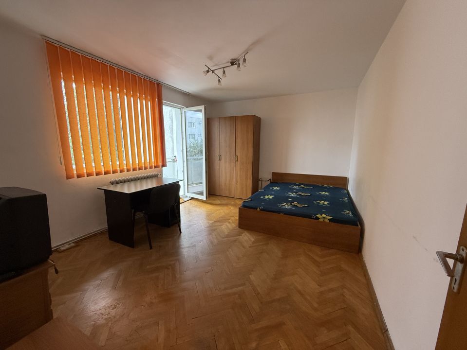 3 camere decomandat, Manastur, etaj 3 – fotografia 4 din 9