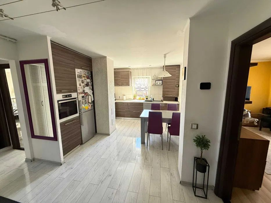 Apartament de vanzare 3 camere 68mp zona Marasti – fotografia 3 din 8
