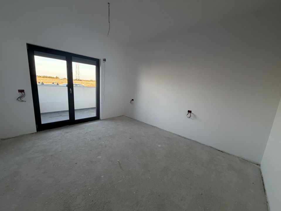P5034 Apartament DECOMANDAT cu 3 camere zona LAC DUMBRAVITA,ETAJ 1, 2 Parcari – fotografia 20 din 35