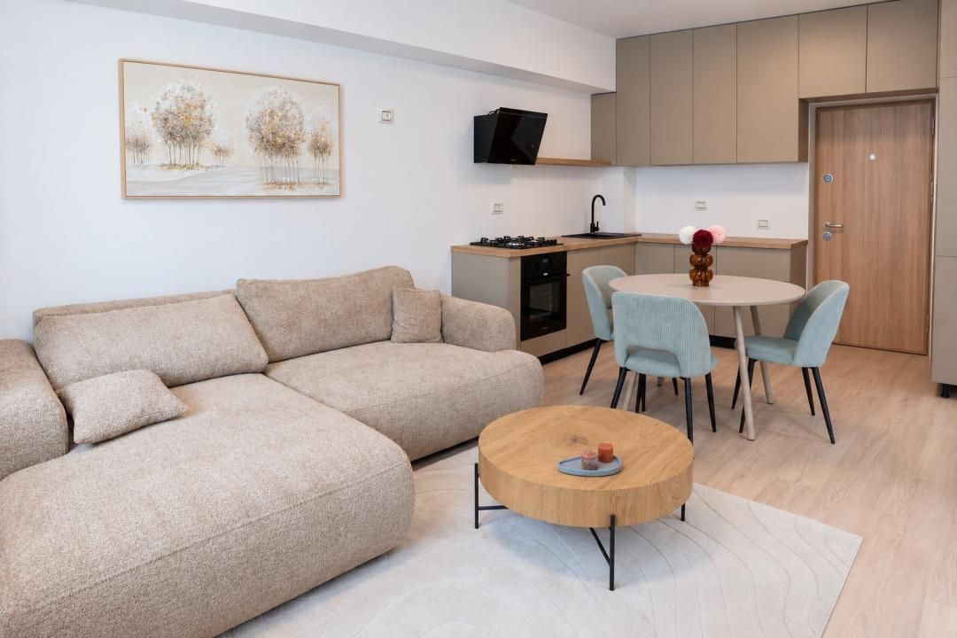 Apartament 2 camere, living cu bucătărie deschisă, str. Frăției nr. 7, Ploiești – fotografia 2 din 12