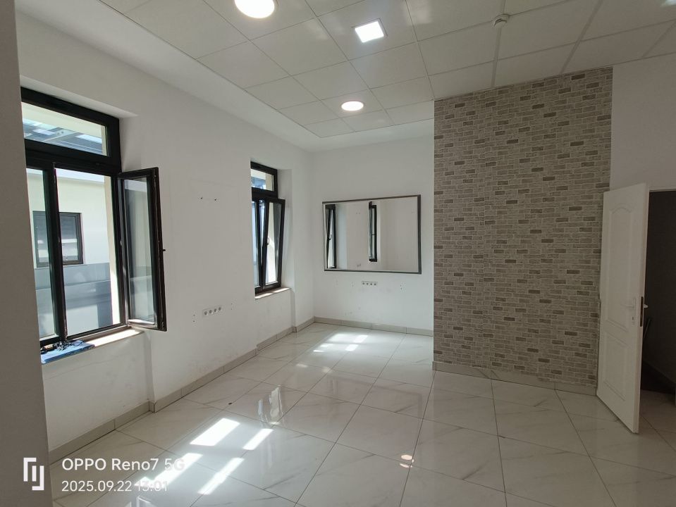 Spații comerciale de închiriat Reghin - central. – fotografia 12 din 16