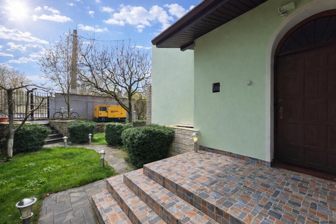 Refugiu exclusivist pe malul lacului Snagov – proprietate rară – fotografia 13 din 21