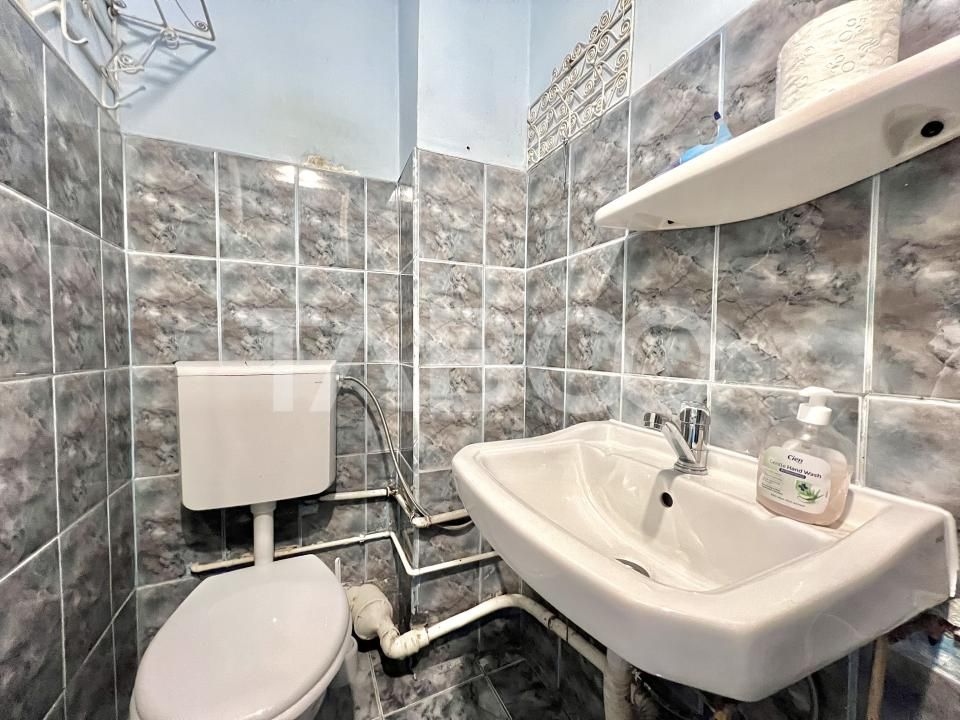 Apartament cu 4 camere de vanzare cu lift etaj intermediar in Manastur – fotografia 8 din 12