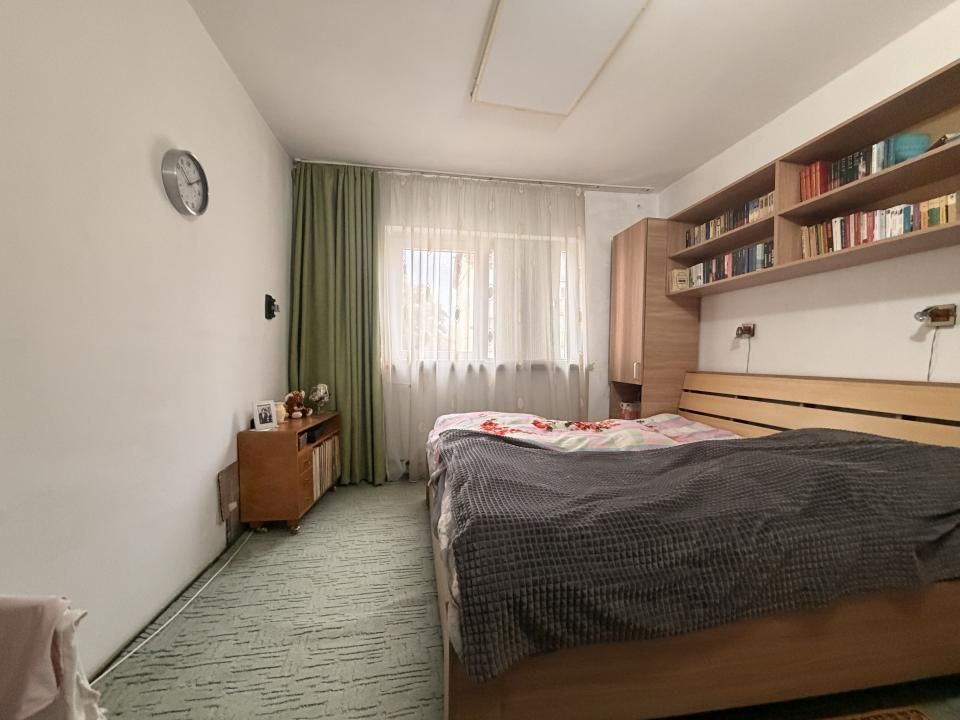 Apartament 3 camere, 72 mp utili, etaj 2, boxa înscrisă in CF - Soarelui – fotografia 1 din 13