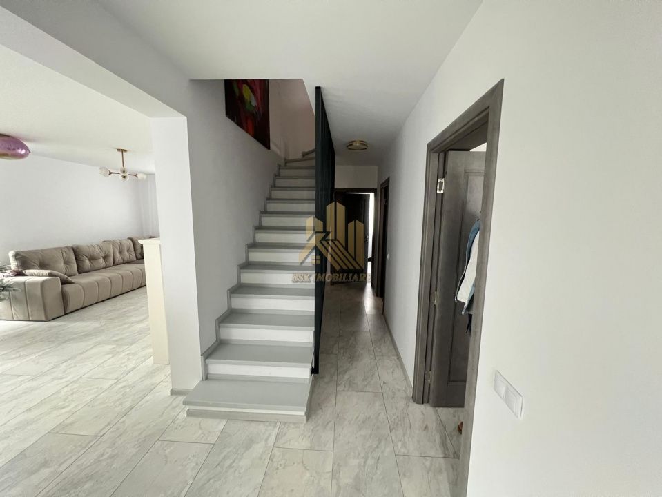 Casa-4-Camere-128mp-Curte440mp-Izvor-Tarlungeni-Brasov – fotografia 9 din 21