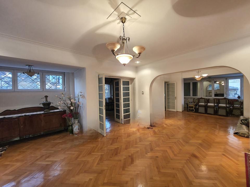 Interbelic Art Deco Villa 440 sqm + Land 566 sqm • Zona Domenii - Casin - 1 Mai – fotografia 4 din 15
