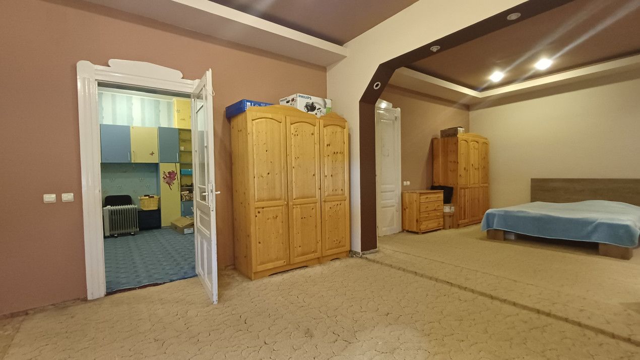 Casa cu 6 camere, singur in curte, zona Olosig, Oradea, Bihor – fotografia 5 din 14