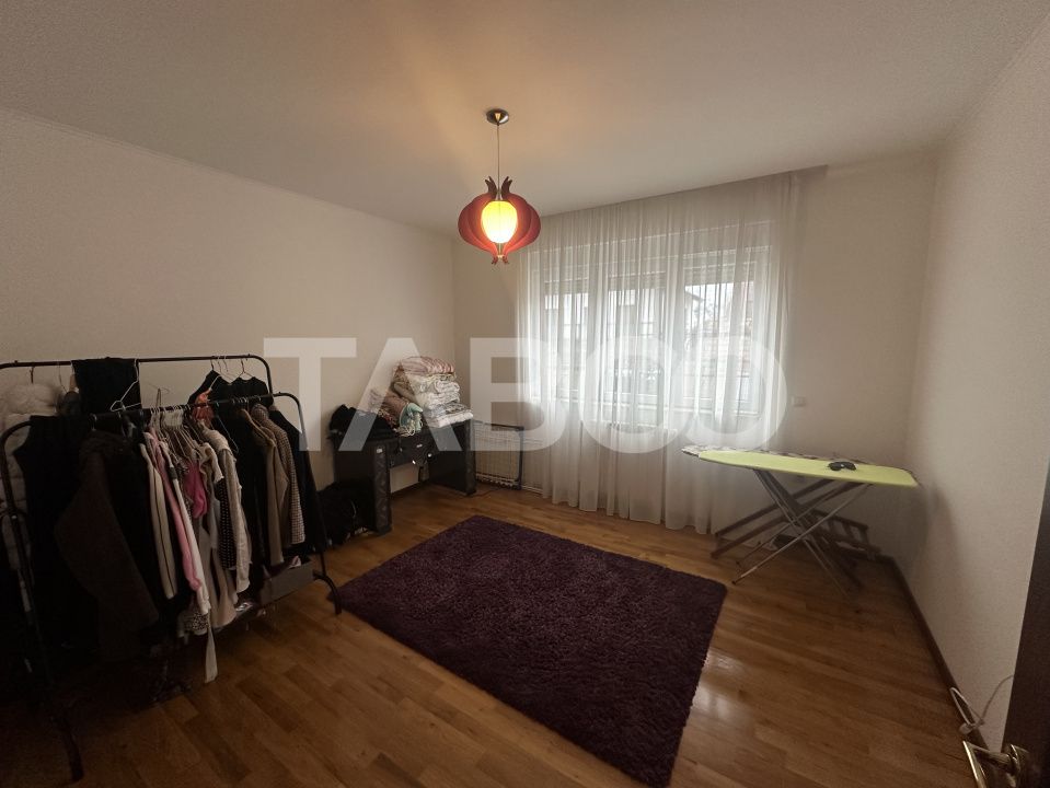 Apartament la vila cu 4 camere si 3 locuri de parcare Turnisor – fotografia 8 din 13