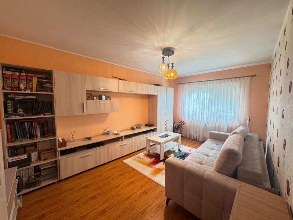 Apartament 2 camere de vânzare în Constanța – KM 4-5, renovat – fotografia 3 din 10