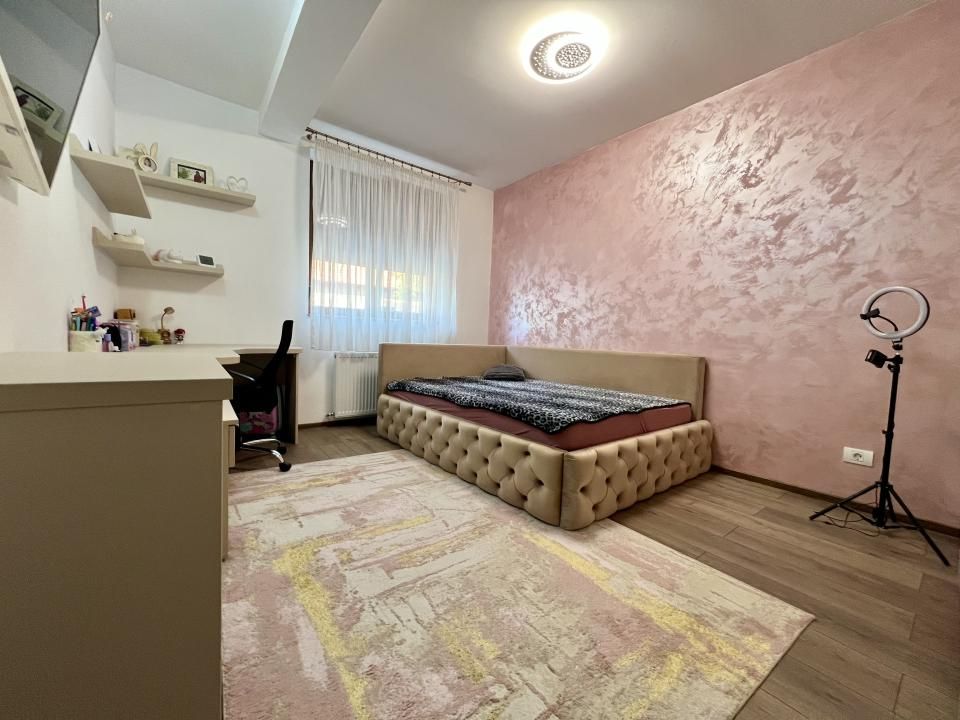 Casa cu 2 camere, 54 mp, curte comuna, parter - Zona Freidorf – fotografia 6 din 10