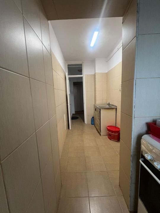 Garsonieră Compactă și Eficientă – zona Progresul – fotografia 5 din 12