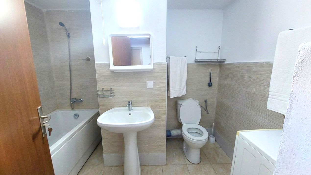 OKAZIE ! Apartament 2 camere Bloc Nou mobilat si utilat loc parcare – fotografia 6 din 7