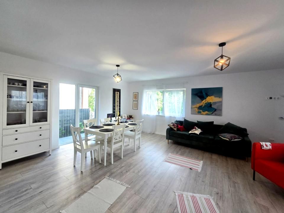 Casă individuală de 4 camere, mobilată - Tăuți – fotografia 1 din 10