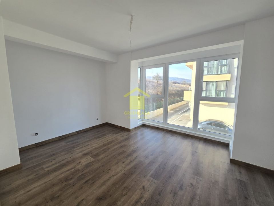 Apartament 2 camere, etaj 1, zona Sesul de Sus – fotografia 3 din 5