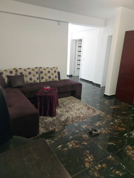 Casă elegantă de vânzare în Sorogari, Iași – 240 mp utili, 600 mp teren, mobilat – fotografia 10 din 21
