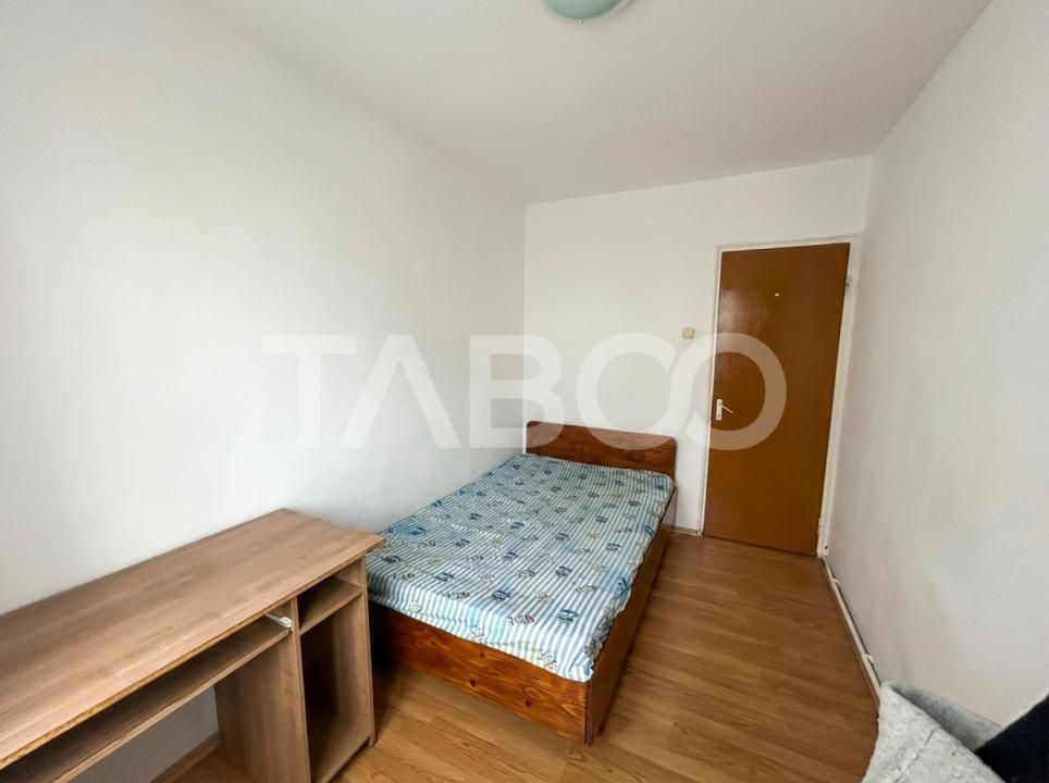 Apartament 60 mpu 3 camere cu balcon si pivnita in zona Mihai Viteazu – fotografia 5 din 9