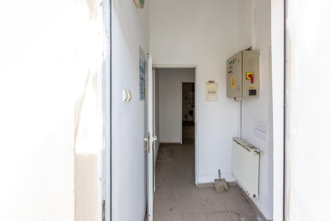 Proprietate de vânzare pentru investiție–teren 3874mp+construcții 989mp, Bacău – fotografia 13 din 47